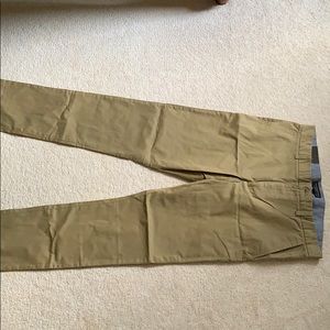 Banana Republic Fulton Chino Skinny fit